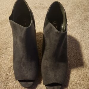 Unisa Gray faux suede peeptoe booties